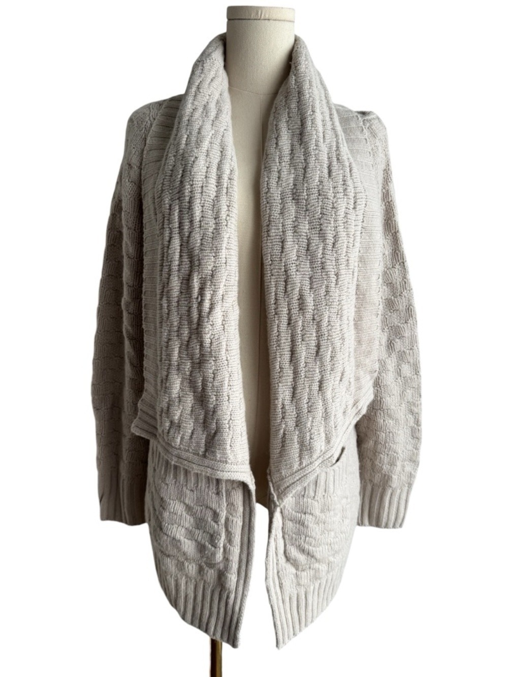 Aritzia Talula Open Front Knit Cardigan Sz M Beige Lambswool Angora Cashmere GUC